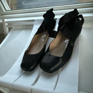 Black Women's Shoes